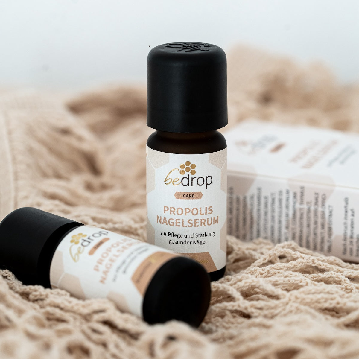 Set di valore: 3x siero per unghie alla propoli - cura delle unghie con propoli ad alto dosaggio e 4 oli essenziali - 10ml