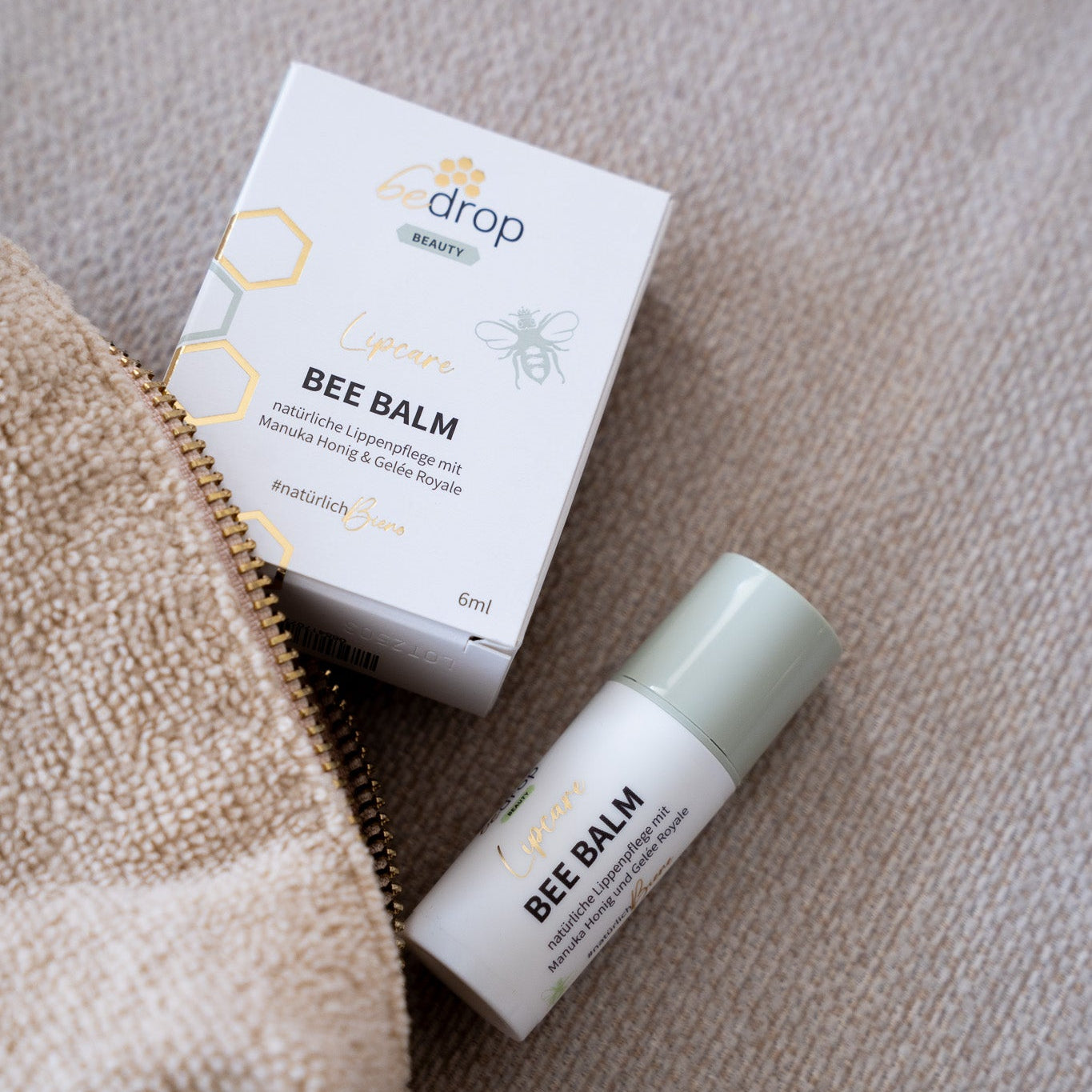 Set di valore: 3x Bee Balm - balsamo naturale per le labbra con miele di manuka, pappa reale e retinolo