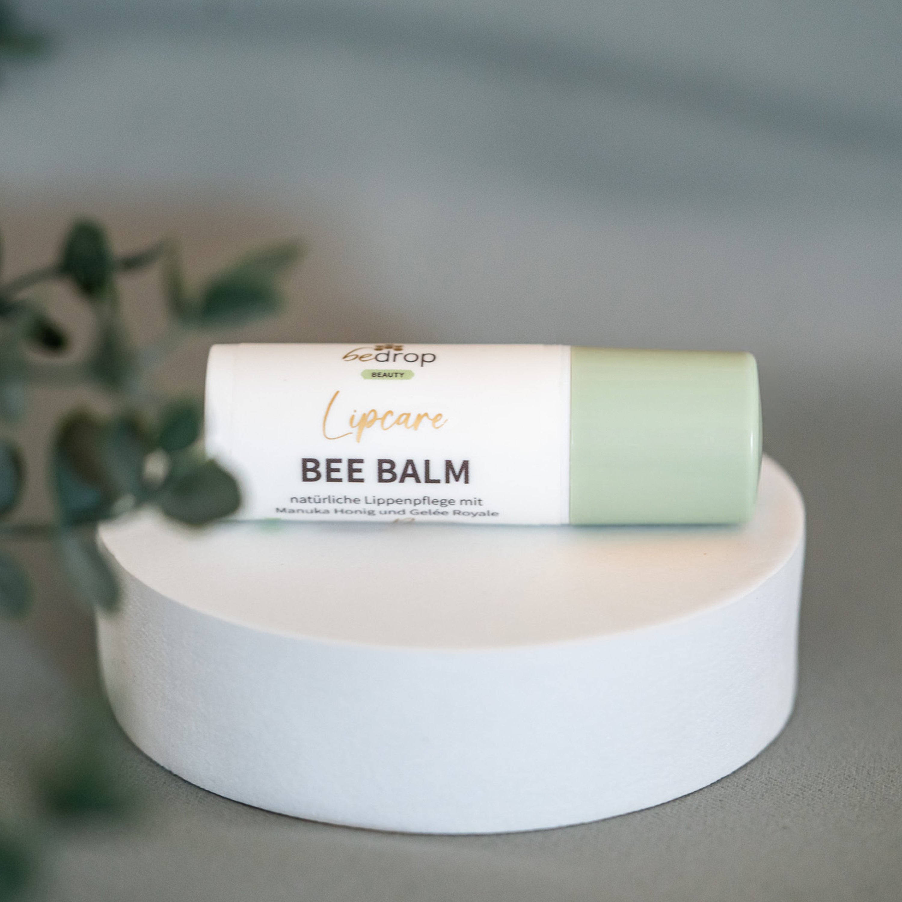 Set di valore: 3x Bee Balm - balsamo naturale per le labbra con miele di manuka, pappa reale e retinolo