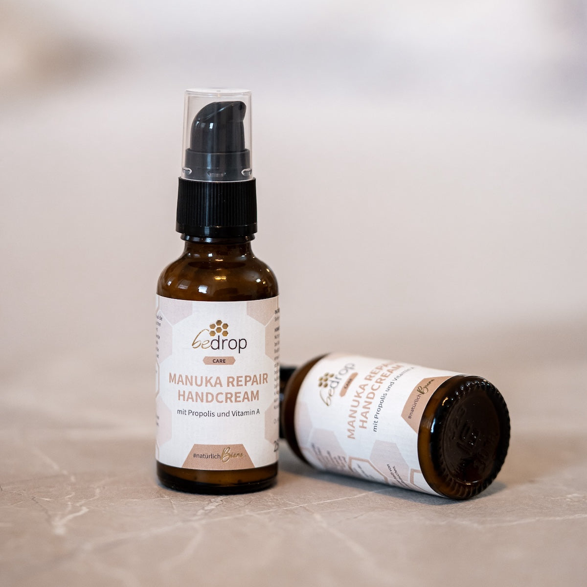 Manuka Repair Handcream / Crema mani con miele di manuka, propoli e vitamina A - 25ml