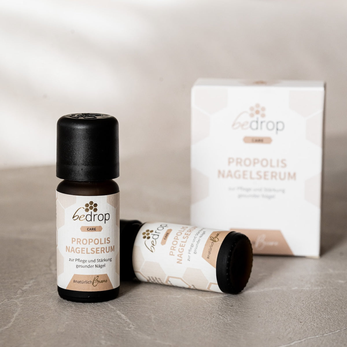 Set di valore: 3x siero per unghie alla propoli - cura delle unghie con propoli ad alto dosaggio e 4 oli essenziali - 10ml