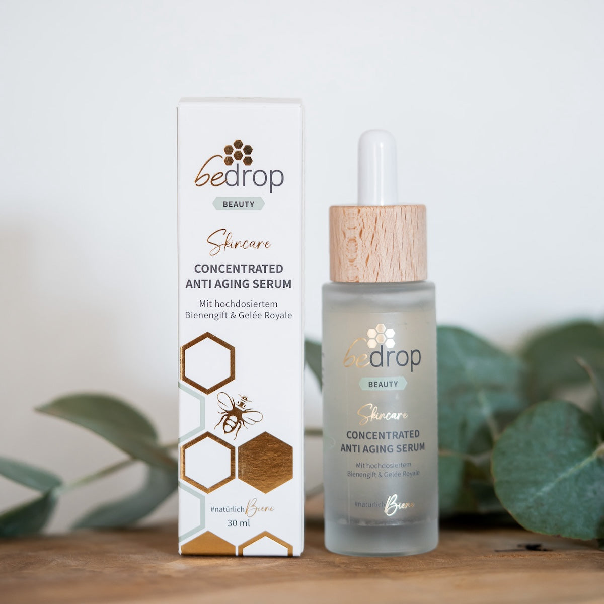 Set di valore: 3x CONCENTRATED ANTI AGING SERUM / siero per il viso con veleno d'api e pappa reale ad alto dosaggio - 30ml