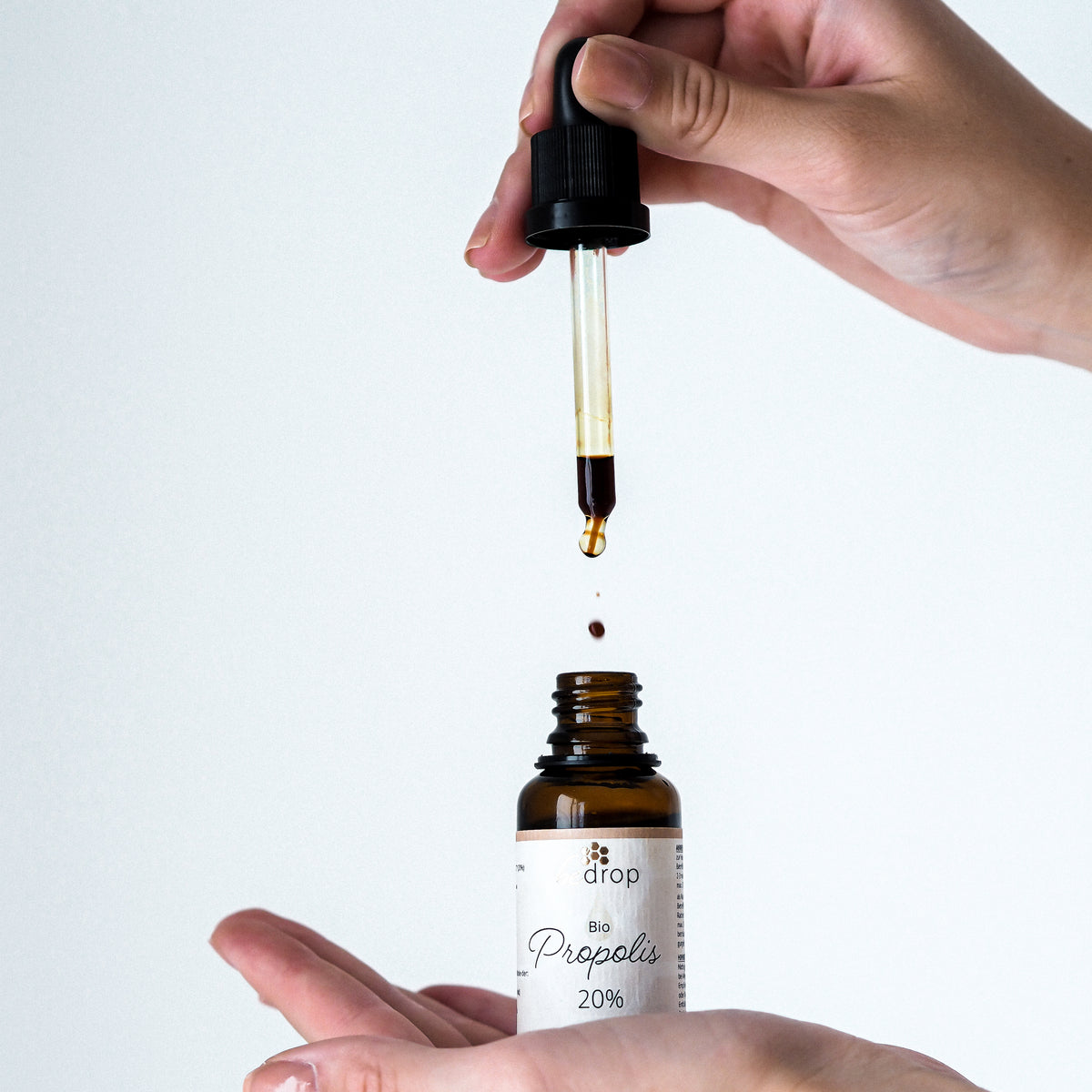 Set Stay Strong | Tintura di propoli, capsule di pappa reale e miele di Manuka